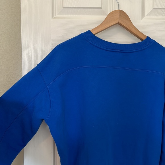 Lululemon Perfectly Oversized Crew - Picture 5 of 8